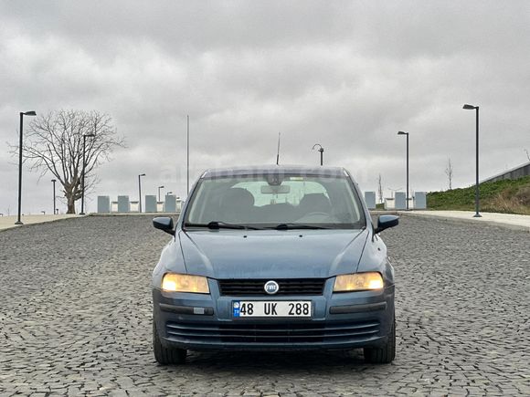 Sahibinden Fiat Stilo 1.6 Dynamic 2004 Model  255.000 km Mavi