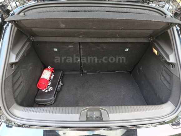 Galeriden Renault Clio 1.0 TCe Techno Esprit Alpine 2025 Model İzmir