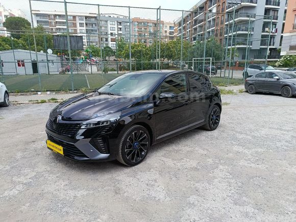 Galeriden Renault Clio 1.0 TCe Techno Esprit Alpine 2025 Model İzmir
