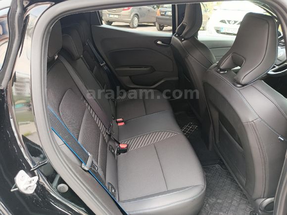 Galeriden Renault Clio 1.0 TCe Techno Esprit Alpine 2025 Model İzmir