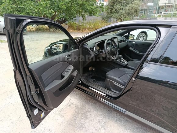 Galeriden Renault Clio 1.0 TCe Techno Esprit Alpine 2025 Model İzmir