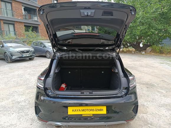 Galeriden Renault Clio 1.0 TCe Techno Esprit Alpine 2025 Model İzmir