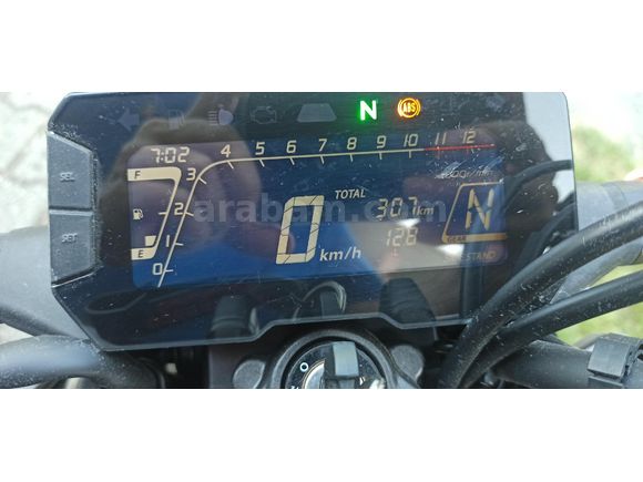 yetkili servis bakımlı Honda CB 250 R