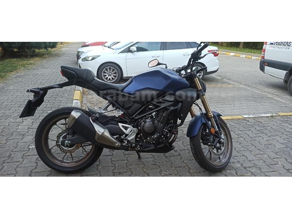 yetkili servis bakımlı Honda CB 250 R