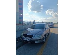 Acil fiyat düştü HATASIZ DEGİŞENSİZ OKTİVİA 1.6 MPİ Elegance (Full Dolu Paket)