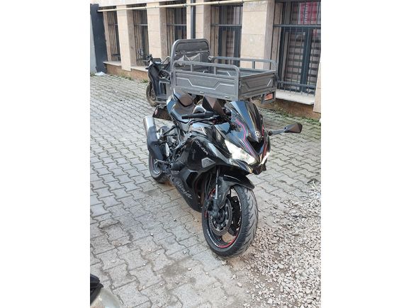 negikabu　KW 24 Sahibinden Kawasaki Ninja ZX-4R 2024 Model Kastamonu 9.400 km
