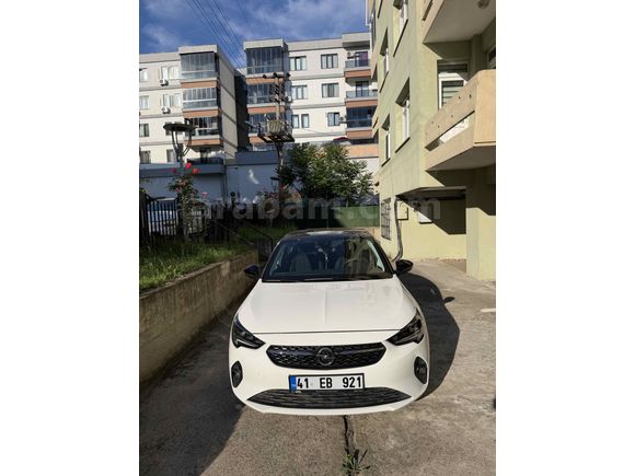 Sahibinden Opel Corsa 1.2 T Elegance 2023 Model 
