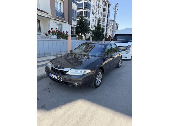 Sahibinden Renault Laguna 1.6 Expression 2005 Model 