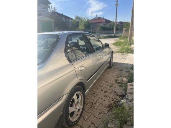 Sahibinden Honda Civic 1.6 i ES 2000 Model 