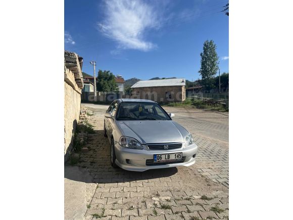 Sahibinden Honda Civic 1.6 i ES 2000 Model 
