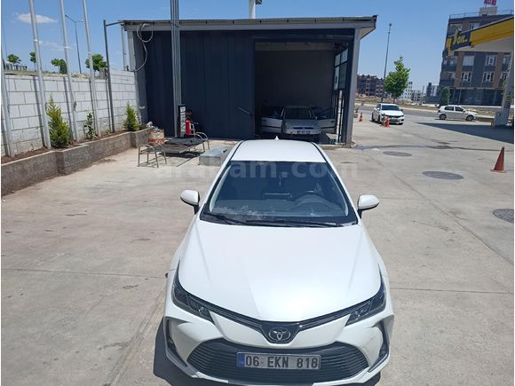 Sahibinden Toyota Corolla 1.5 Dream 2021 Model  72.000 km Beyaz