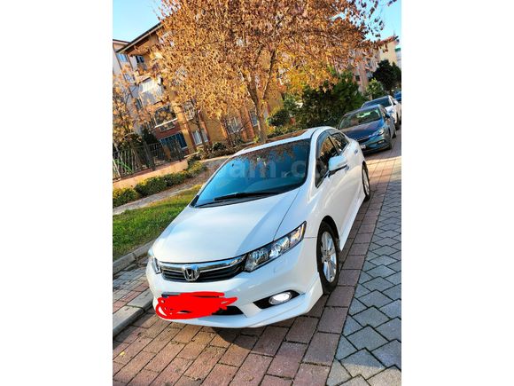 Sahibinden Honda Civic 1.6i VTEC Eco Elegance 2013 Model