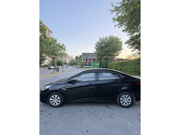 Sahibinden Hyundai Accent Blue 1.6 CRDI Mode 2015 Model 