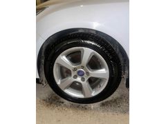 Ford jant lastik 
Godyear lastik 4 mevsim 