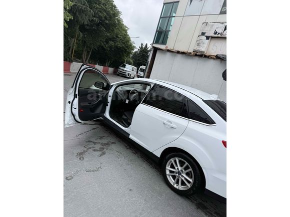 Sahibinden Ford Focus 1.6 TDCi Trend X 2015 Model manuel