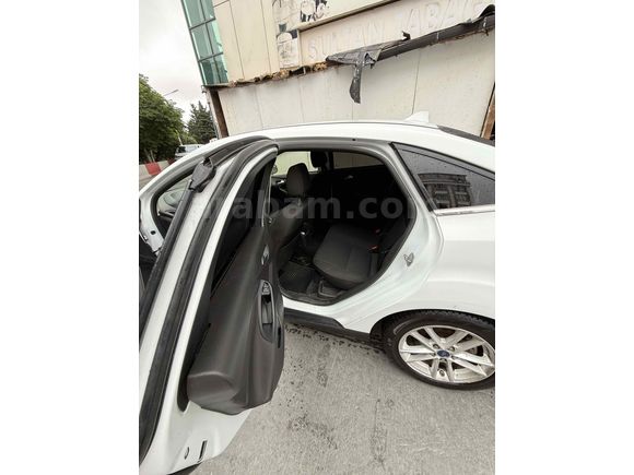 Sahibinden Ford Focus 1.6 TDCi Trend X 2015 Model manuel