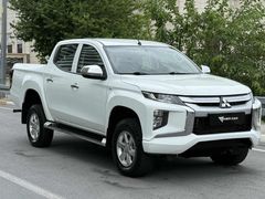 MER-CAN OTOMOTİV'DEN DEĞİŞENSİZ 4X4 63.000 KM'DE %20 FATURALI