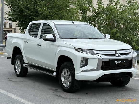 MER-CAN OTOMOTİV'DEN DEĞİŞENSİZ 4X4 63.000 KM'DE %20 FATURALI