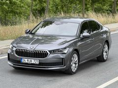 SKODA SUPERB GARANTİLİ SERVİS BAKIMLI 44.000 KM MATRİX TABA