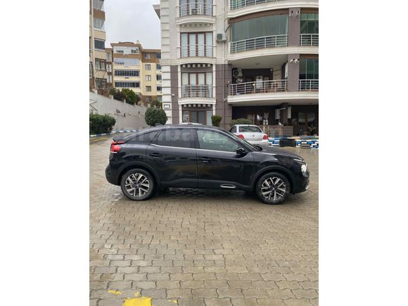 Sahibinden Citroen C4 1.2 PureTech Shine 2023 Model 