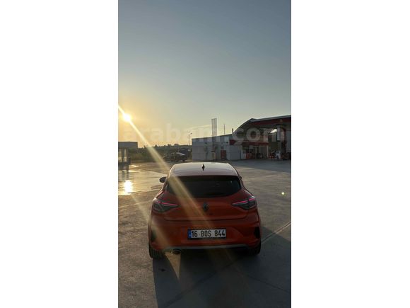 Sahibinden Renault Clio 1.0 TCe Techno Esprit Alpine 2023 Model 
