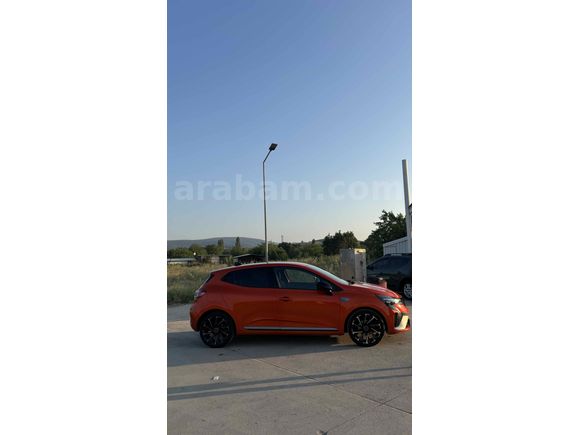Sahibinden Renault Clio 1.0 TCe Techno Esprit Alpine 2023 Model 