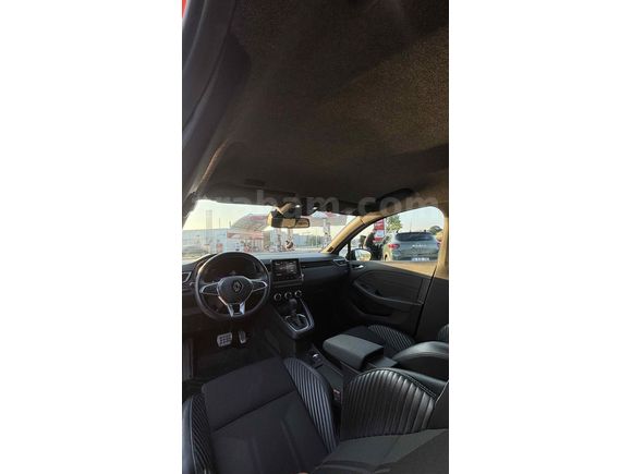 Sahibinden Renault Clio 1.0 TCe Techno Esprit Alpine 2023 Model 