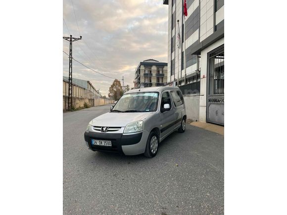 Sahibinden Peugeot Partner 2.0 HDI 2005 Model 