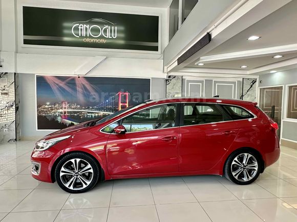 Galeriden Kia Ceed 1.6 CRDi Premium SW 2017 Model Bursa