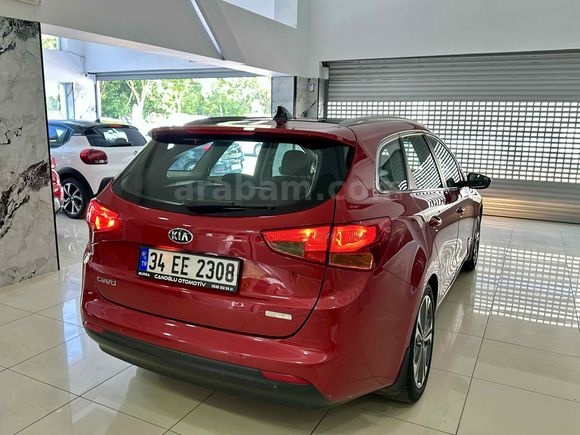 Galeriden Kia Ceed 1.6 CRDi Premium SW 2017 Model Bursa