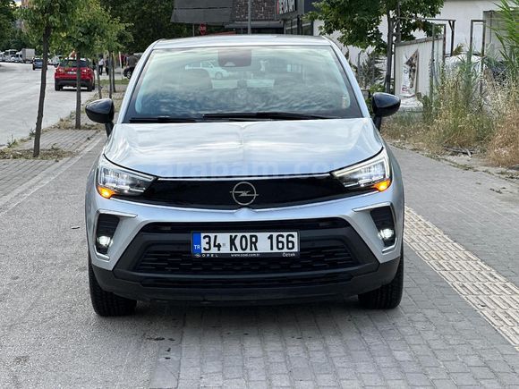 Galeriden hatasız hasar kayıtsız Opel Crossland 1.2 T Essential 2024 Model İzmir 34000 km Gri