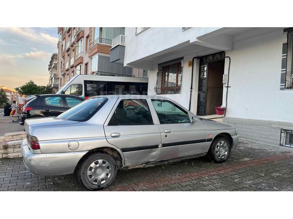Sahibinden Ford Escort 1.3 CL 1997 Model 