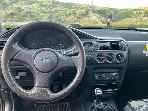 Sahibinden Ford Escort 1.3 CL 1997 Model 