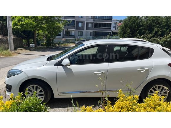 Sahibinden Renault Megane 1.6 Touch Plus 2015 Model Sakarya