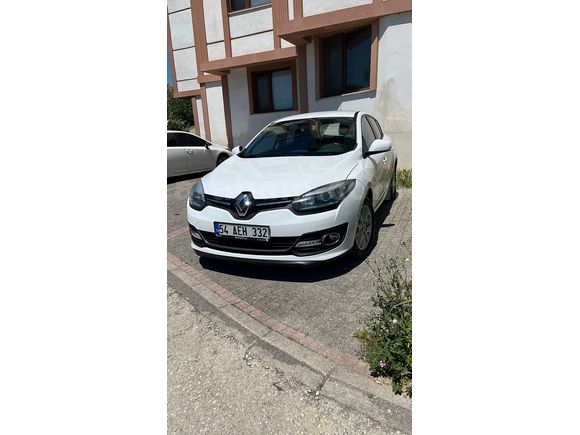 Sahibinden Renault Megane 1.6 Touch Plus 2015 Model Sakarya