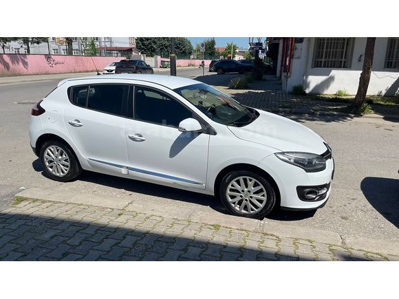 Sahibinden Renault Megane 1.6 Touch Plus 2015 Model Sakarya