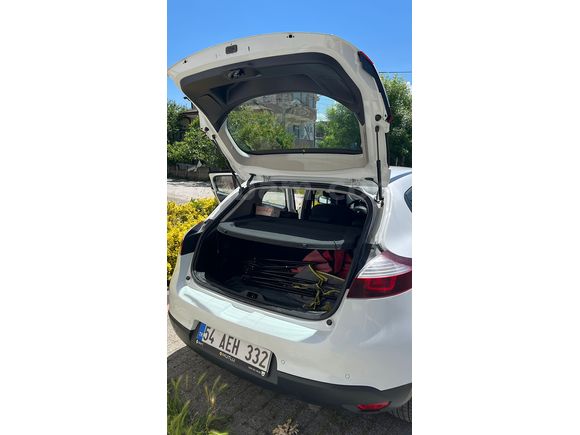 Sahibinden Renault Megane 1.6 Touch Plus 2015 Model Sakarya
