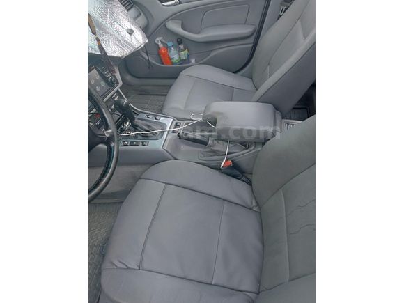 değişensiz BMW  320i 2000 Model