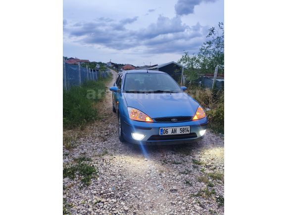 Sahibinden Ford Focus 1.6 Ghia 2003 Model