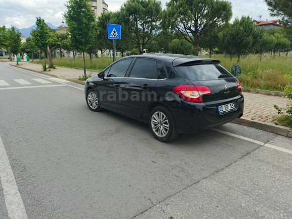 Değişensiz Citroen C4 95'binde