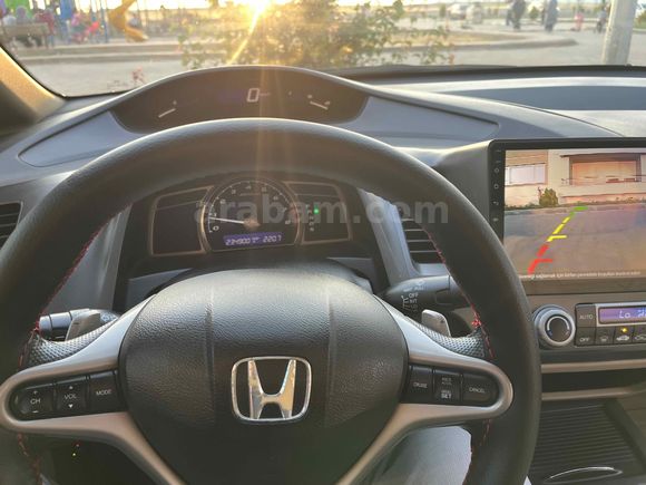 Aciliyetten son fiyat Honda Civic 1.6i VTEC Elegance 2009 Model 