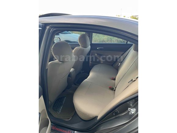 Aciliyetten son fiyat Honda Civic 1.6i VTEC Elegance 2009 Model 