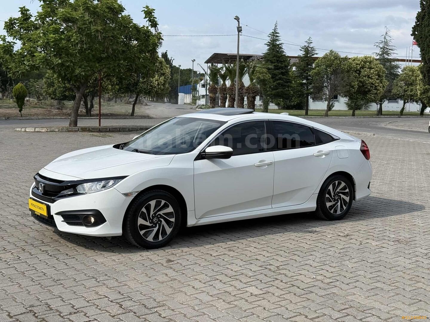 Galeriden Honda Civic 1.6i VTEC Eco Elegance 2019 Model Manisa 66.000 km Beyaz 2