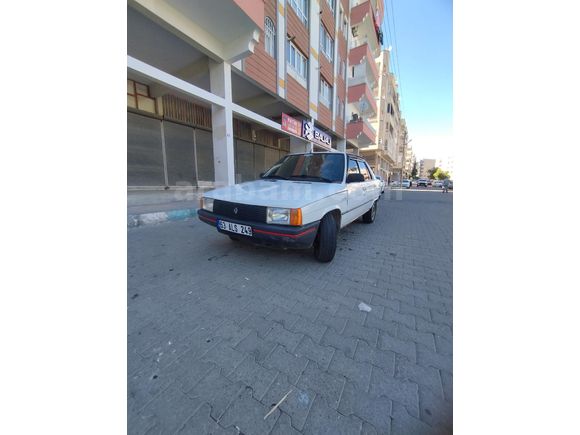 Sahibinden Renault R 9 1.4 Broadway 1993 Model