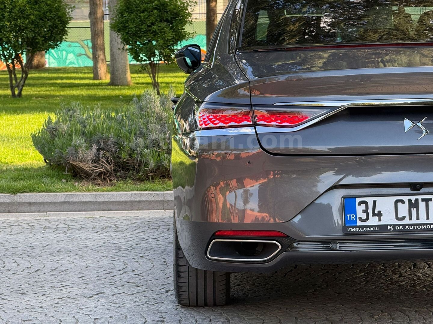 Sahibinden DS Automobiles DS9 1.6 Puretech Opera 2022 Model Afyonkarahisar 137.000 km Gri 3