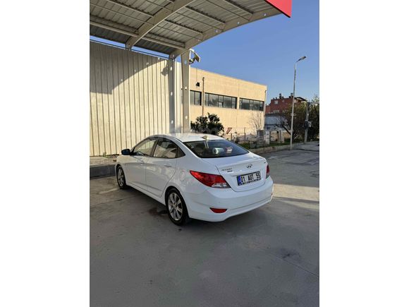 Sahibinden Hyundai Accent Blue 1.6 CRDI Mode Plus 2017 Model 