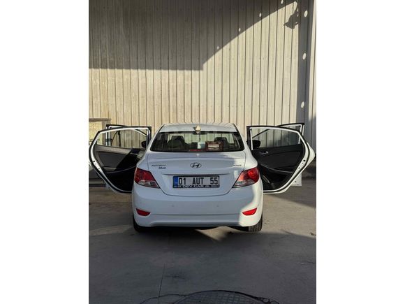 Sahibinden Hyundai Accent Blue 1.6 CRDI Mode Plus 2017 Model 