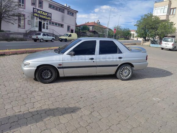 Sahibinden Ford Escort 1.6 Classic 1997 Model