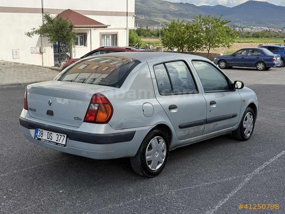 HATASIZ BOYASIZ - 150 BİN KM - BAKIMLARI YENİ - MASRAFIZ CLİO