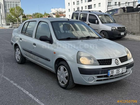 HATASIZ BOYASIZ - 150 BİN KM - BAKIMLARI YENİ - MASRAFIZ CLİO